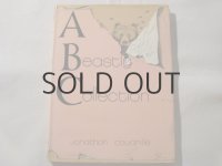 ABCの絵本「A Beastly Collection」