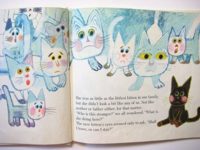 画像1: 【チェコの絵本】ヨゼフ・パレチェク「The surprise kitten」1976年